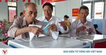 Cử tri Khánh Hòa mong sớm triển khai nhà máy điện hạt nhân