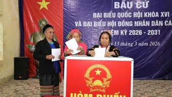 Cử tri ở miền núi, biên giới Nghệ An nô nức đi bầu cử sớm