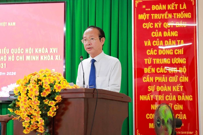 Cử tri quan tâm định hướng đầu tư của Petrovietnam tại TPHCM Cử tri quan tâm định hướng đầu tư của Petrovietnam tại TPHCM
