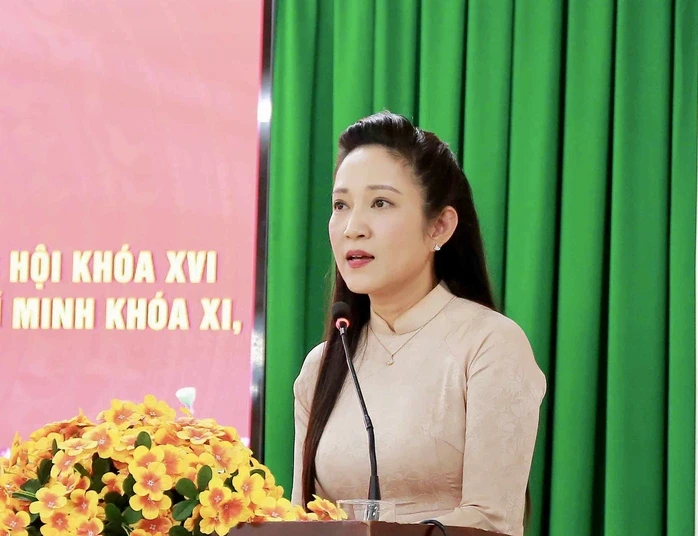 Cử tri quan tâm định hướng đầu tư của Petrovietnam tại TPHCM Cử tri quan tâm định hướng đầu tư của Petrovietnam tại TPHCM
