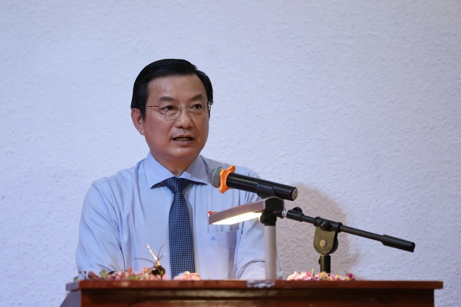 Cử tri "đặt hàng" bộ quy tắc ứng xử cho cư dân TPHCM Cử tri "đặt hàng" bộ quy tắc ứng xử cho cư dân TPHCM