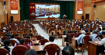 Cử tri TPHCM kiến nghị xem xét bổ sung biên chế cho cấp xã, phường