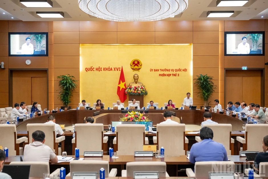 Cử tri và nhân dân lo ngại tình trạng lừa đảo trực tuyến, đánh cắp dữ liệu cá nhân Cử tri và nhân dân lo ngại tình trạng lừa đảo trực tuyến, đánh cắp dữ liệu cá nhân