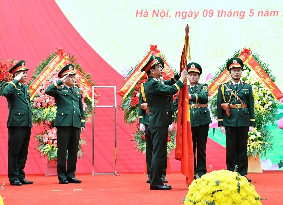 Cục 16 (Tổng cục II) đón nhận danh hiệu Anh hùng lực lượng vũ trang nhân