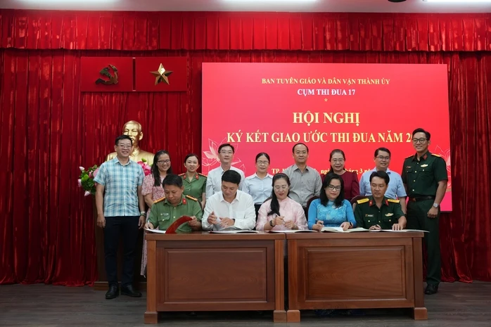 Cụm thi đua 17 - Ban Tuyên giáo và Dân vận Thành ủy TPHCM ký kết giao ước thi đua năm 2026 Cụm thi đua 17 - Ban Tuyên giáo và Dân vận Thành ủy TPHCM ký kết giao ước thi đua năm 2026