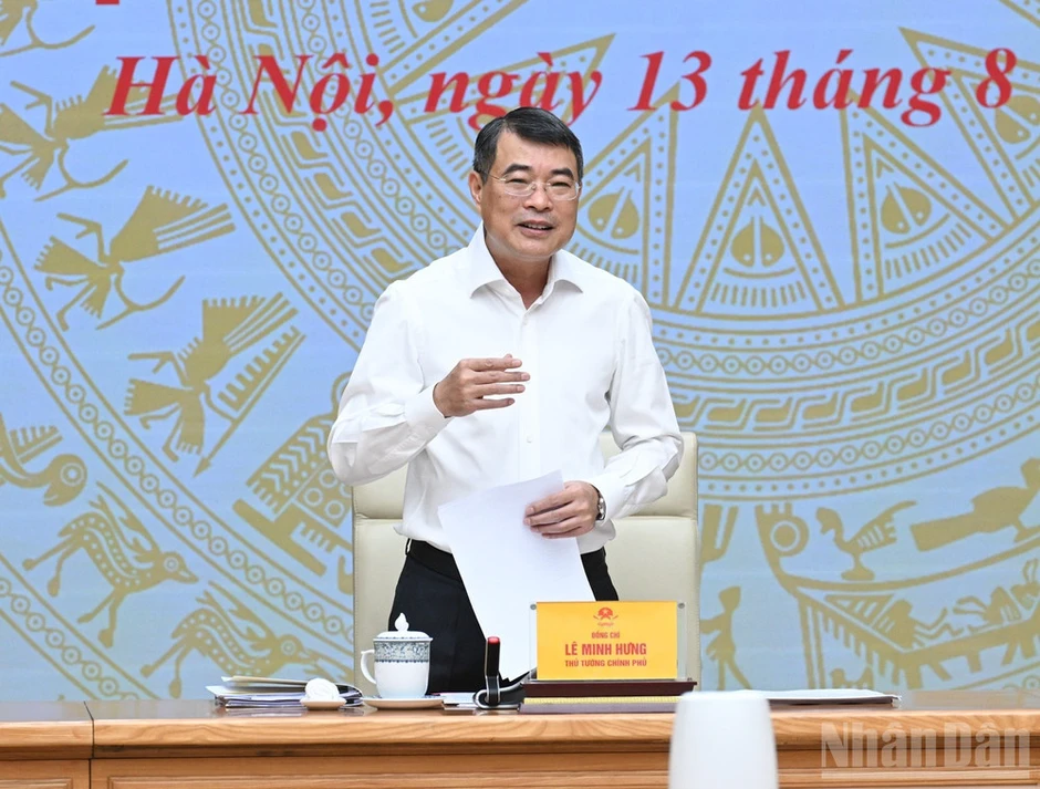 Củng cố ổn định vĩ mô, bảo đảm các cân đối lớn của nền kinh tế Củng cố ổn định vĩ mô, bảo đảm các cân đối lớn của nền kinh tế