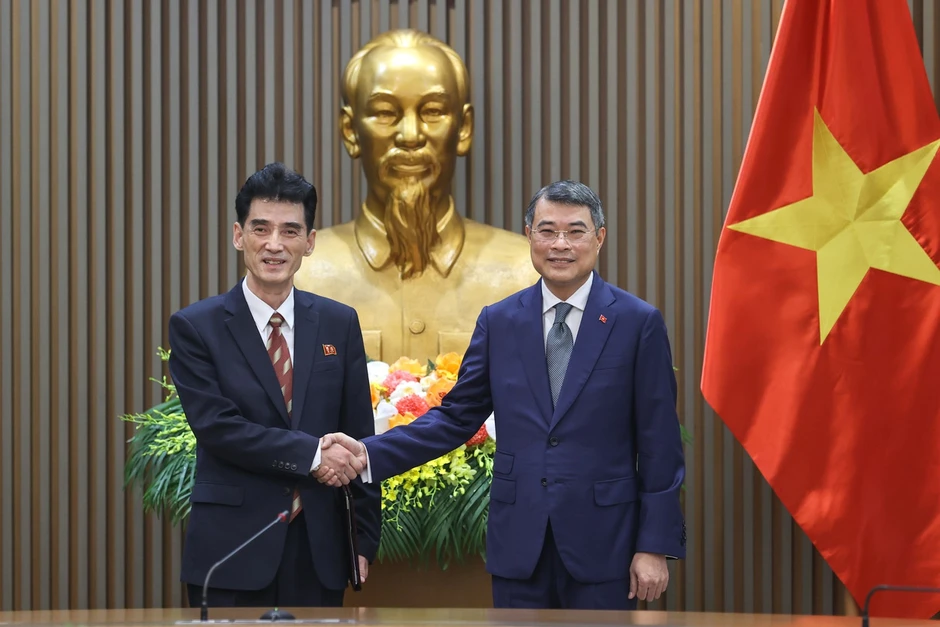 Củng cố tin cậy chính trị Việt Nam - Triều Tiên Củng cố tin cậy chính trị Việt Nam - Triều Tiên