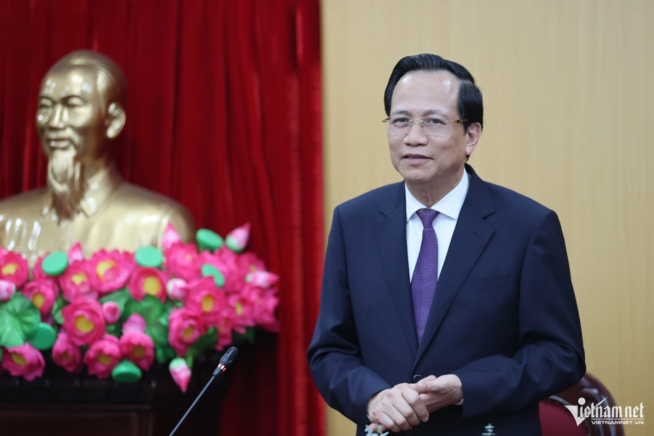 Cuộc chuyển giao “di sản” và niềm tin dưới “mái nhà” Bộ Dân tộc và Tôn giáo Cuộc chuyển giao “di sản” và niềm tin dưới “mái nhà” Bộ Dân tộc và Tôn giáo