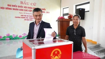 Đà Nẵng: Phường Hương Trà tổ chức vận hành thử quy trình bỏ phiếu, sẵn sàng cho ngày hội non sông
