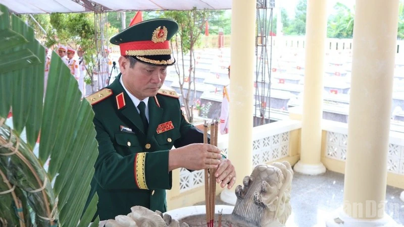 Đà Nẵng tổ chức Lễ truy điệu và an táng 5 hài cốt liệt sĩ được tìm kiếm, quy tập tại khu vực Hang Đá Sập