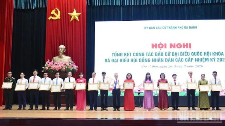 Đà Nẵng tổ chức thành công cuộc bầu cử, đạt tỷ lệ 99,92% Đà Nẵng tổ chức thành công cuộc bầu cử, đạt tỷ lệ 99,92%