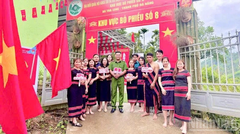 Đà Nẵng: Xã vùng cao Trà Leng hòa nhịp vào ngày hội non sông Đà Nẵng: Xã vùng cao Trà Leng hòa nhịp vào ngày hội non sông