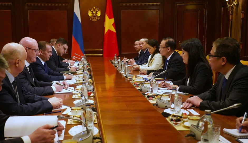 Đại sứ và Đặc phái viên của Tô Lâm thăm Liên bang Nga: Thúc đẩy quan hệ Việt Nam–Nga Đại sứ và Đặc phái viên của Tô Lâm thăm Liên bang Nga: Thúc đẩy quan hệ Việt Nam–Nga