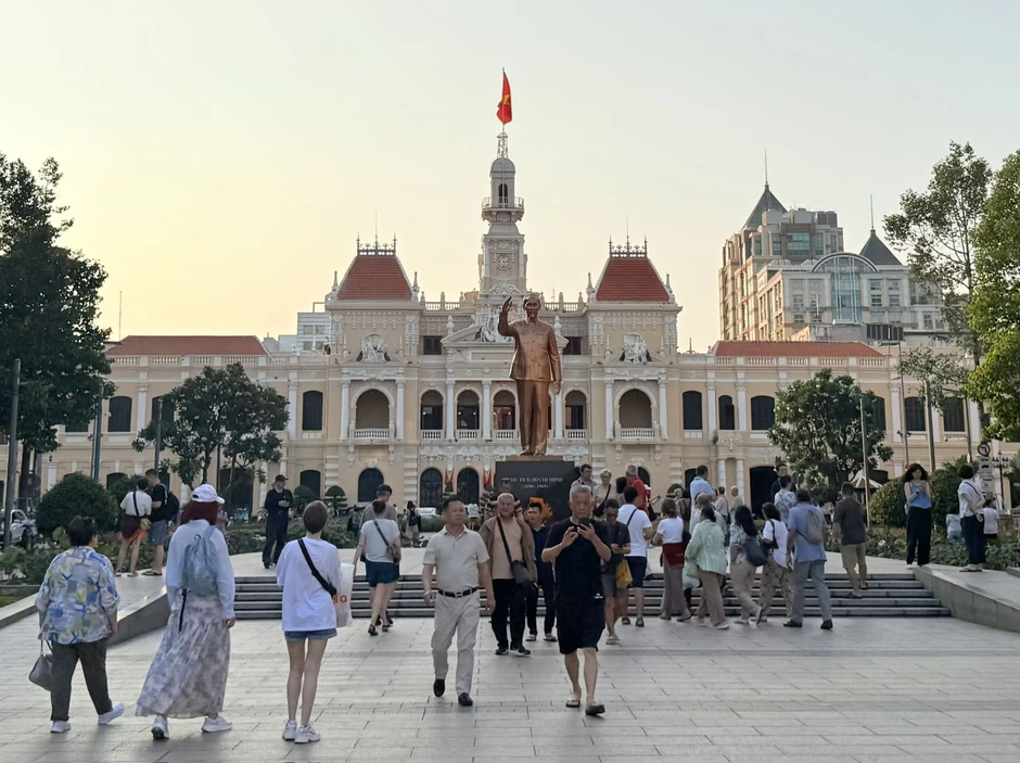 Đại biểu dân cử cần phát huy vai trò đại diện, đáp ứng niềm tin của cử tri Đại biểu dân cử cần phát huy vai trò đại diện, đáp ứng niềm tin của cử tri