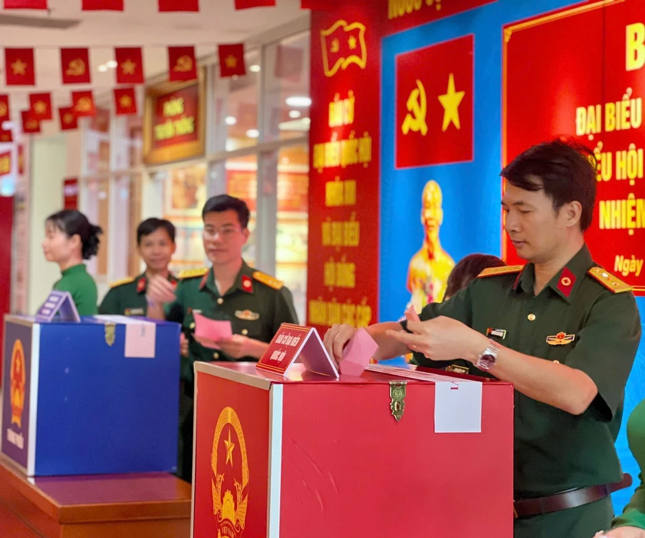 Đại biểu dân cử cần phát huy vai trò đại diện, đáp ứng niềm tin của cử tri Đại biểu dân cử cần phát huy vai trò đại diện, đáp ứng niềm tin của cử tri