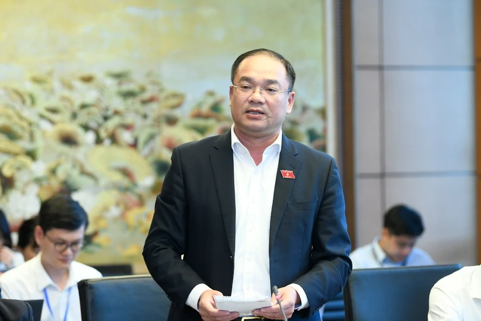 Đại biểu kiến nghị bổ sung cơ chế ưu tiên trong thông quan hàng hóa Đại biểu kiến nghị bổ sung cơ chế ưu tiên trong thông quan hàng hóa