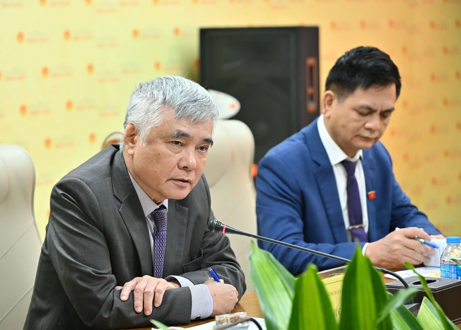 Đại biểu là người ngoài Đảng làm tăng tính khách quan của Quốc hội Đại biểu là người ngoài Đảng làm tăng tính khách quan của Quốc hội