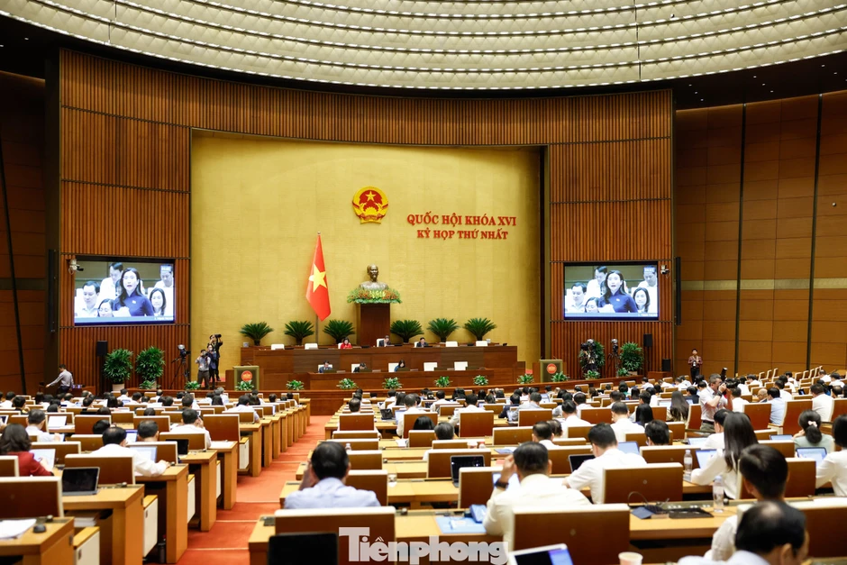Đại biểu Nguyễn Phạm Duy Trang nêu 5 đề xuất phát triển văn hóa gắn với thế hệ trẻ Đại biểu Nguyễn Phạm Duy Trang nêu 5 đề xuất phát triển văn hóa gắn với thế hệ trẻ