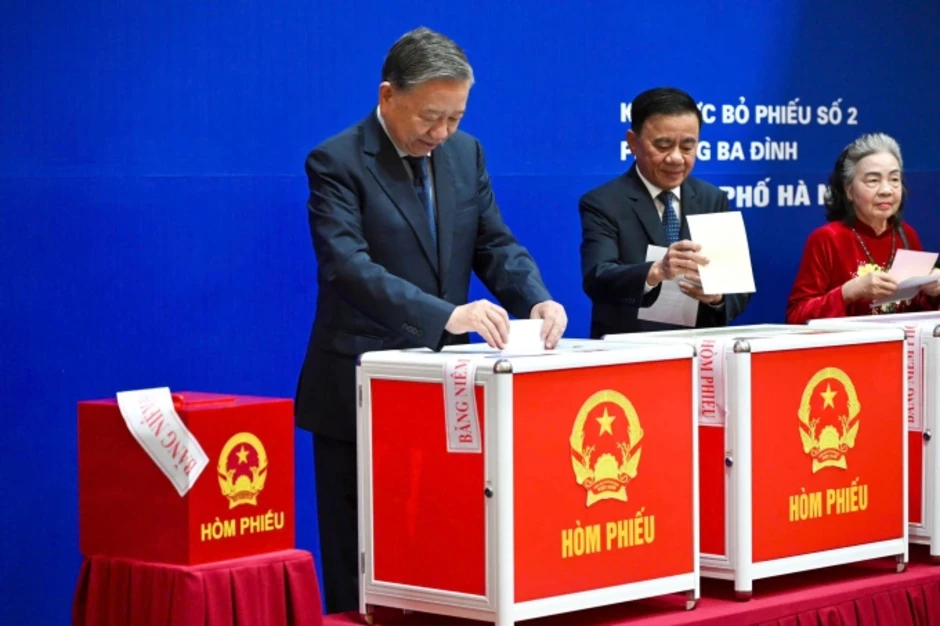 'Đại biểu phải vì lợi nước, quên lợi nhà, vì lợi chung, quên lợi riêng' - Báo TinVina 'Đại biểu phải vì lợi nước, quên lợi nhà, vì lợi chung, quên lợi riêng' - Báo TinVina