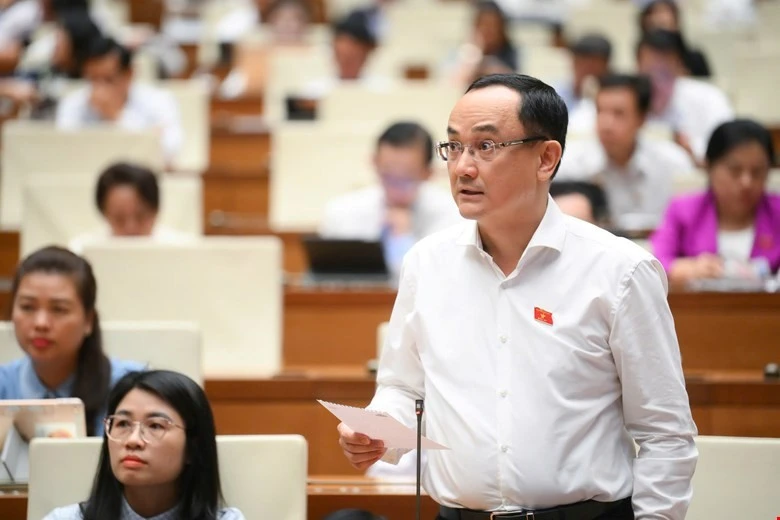 Đại biểu Quốc hội đề nghị đưa ngày nghỉ 24/11 vào Luật Lao động Đại biểu Quốc hội đề nghị đưa ngày nghỉ 24/11 vào Luật Lao động