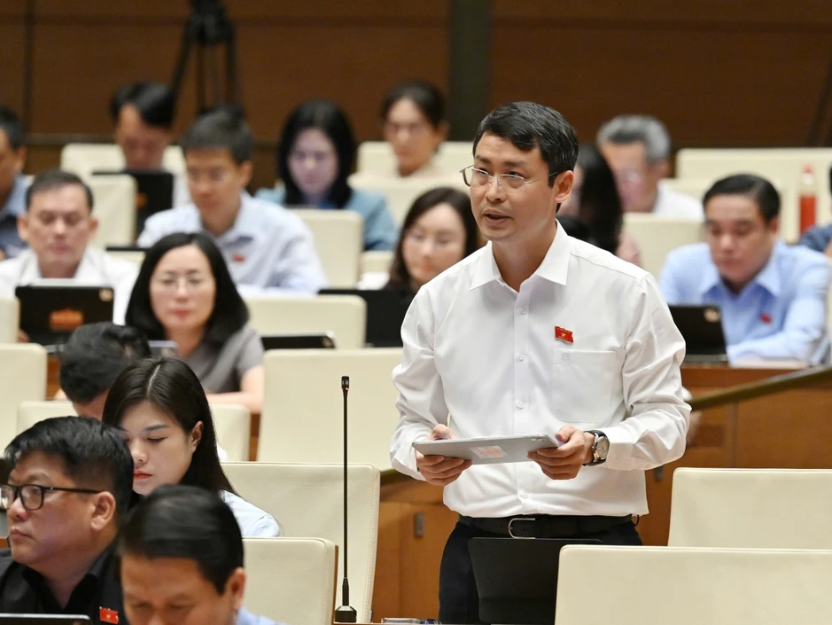 Đại biểu Quốc hội đề nghị quy định chặt chẽ về thẩm định giá đất Đại biểu Quốc hội đề nghị quy định chặt chẽ về thẩm định giá đất