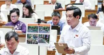 Đại biểu Quốc hội đề xuất các thành phố thí điểm nơi shipper dừng giao hàng