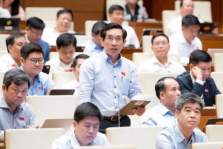 Đại biểu Quốc hội lo ngại về việc trẻ em không biết tự chào hỏi khi khách đến nhà Đại biểu Quốc hội lo ngại về việc trẻ em không biết tự chào hỏi khi khách đến nhà