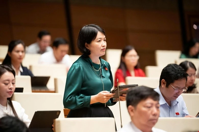 Đại biểu Quốc hội lo ngại về việc trẻ em không biết tự chào hỏi khi khách đến nhà Đại biểu Quốc hội lo ngại về việc trẻ em không biết tự chào hỏi khi khách đến nhà