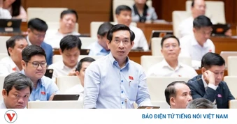 Đại biểu Quốc hội lo ngại về việc trẻ em không biết tự chào hỏi khi khách đến nhà