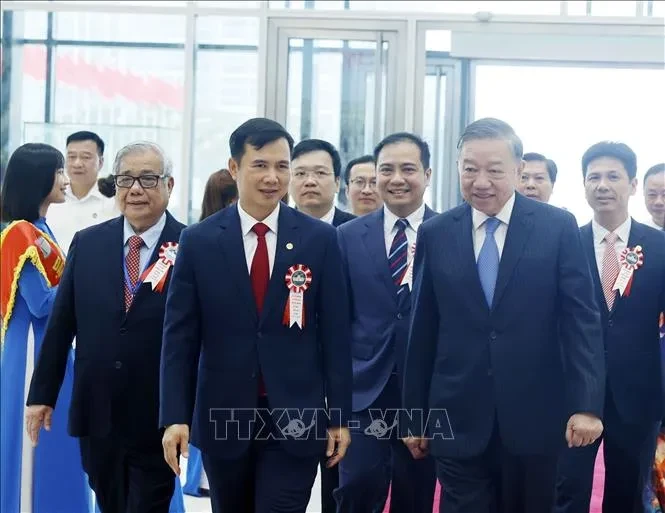 Đại học Quốc gia Hà Nội phải là nơi dám thử nghiệm, mở đường cho những mô hình mới về giáo dục (*)