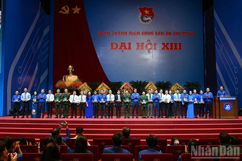Đại hội Đoàn toàn quốc thống nhất 6 nhóm giải pháp và 5 nhiệm vụ đột phá Đại hội Đoàn toàn quốc thống nhất 6 nhóm giải pháp và 5 nhiệm vụ đột phá