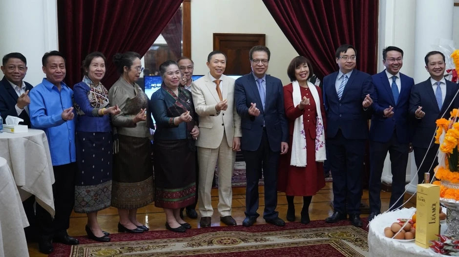 Đại sứ quán Việt Nam tại Nga chúc Tết Lào, thắt chặt tình hữu nghị truyền thống Đại sứ quán Việt Nam tại Nga chúc Tết Lào, thắt chặt tình hữu nghị truyền thống