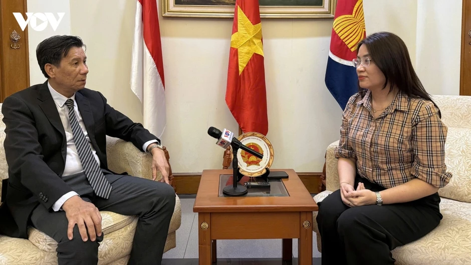 Đại sứ Tạ Văn Thông: Quan hệ Việt Nam - Indonesia đứng trước xung lực mới Đại sứ Tạ Văn Thông: Quan hệ Việt Nam - Indonesia đứng trước xung lực mới