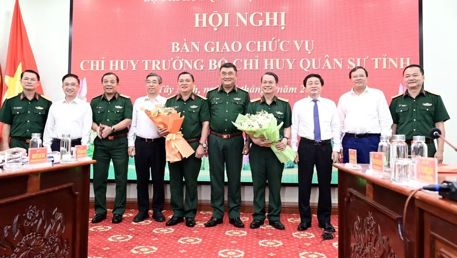 Đại tá Nguyễn Thành Tâm giữ chức Phó Tư lệnh Bộ Tư lệnh TPHCM Đại tá Nguyễn Thành Tâm giữ chức Phó Tư lệnh Bộ Tư lệnh TPHCM
