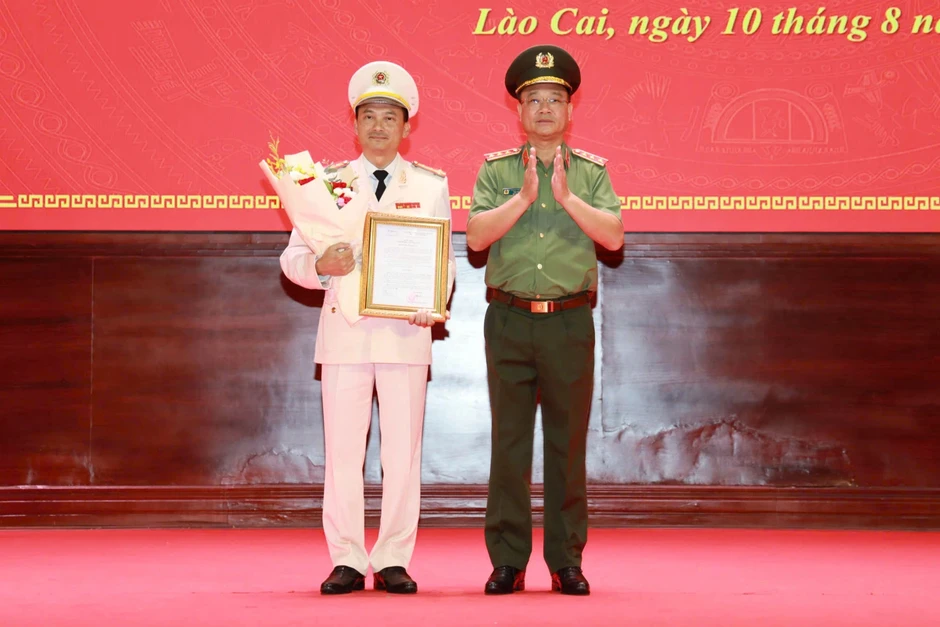 Đại tá Trịnh Khắc Cường làm Giám đốc Công an tỉnh Lào Cai Đại tá Trịnh Khắc Cường làm Giám đốc Công an tỉnh Lào Cai