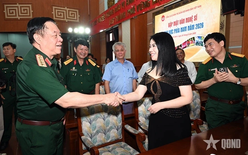 Đại tướng Nguyễn Trọng Nghĩa chủ trì gặp mặt đại biểu văn nghệ sĩ khu vực phía Nam Đại tướng Nguyễn Trọng Nghĩa chủ trì gặp mặt đại biểu văn nghệ sĩ khu vực phía Nam