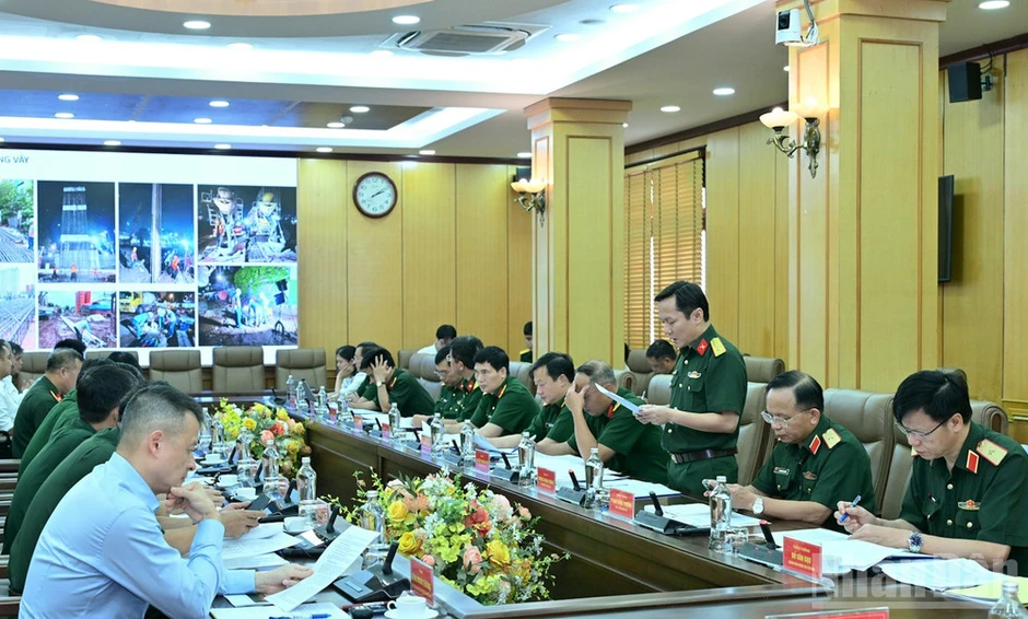 Đại tướng Nguyễn Trọng Nghĩa chủ trì Hội nghị giao ban Tổng cục Chính trị tháng 7 Đại tướng Nguyễn Trọng Nghĩa chủ trì Hội nghị giao ban Tổng cục Chính trị tháng 7