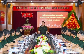 Đại tướng Nguyễn Trọng Nghĩa thăm, chúc mừng Báo Quân đội nhân dân