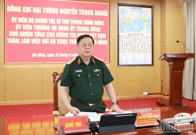Đại tướng Nguyễn Trọng Nghĩa thăm làm việc với Bộ Chỉ huy Quân sự thành phố Đà Nẵng Đại tướng Nguyễn Trọng Nghĩa thăm làm việc với Bộ Chỉ huy Quân sự thành phố Đà Nẵng