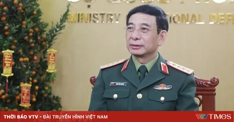 Đại tướng Phan Văn Giang giữ chức Phó Thủ tướng kiêm Bộ trưởng Quốc phòng