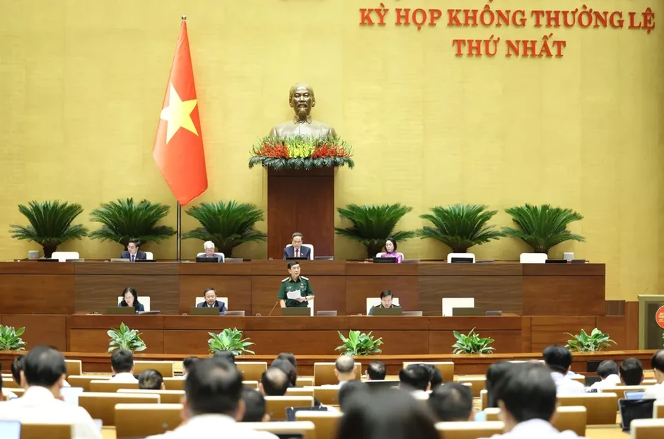 Đại tướng Phan Văn Giang: Mọi thiết bị bay phải được định danh để bảo vệ vùng trời Đại tướng Phan Văn Giang: Mọi thiết bị bay phải được định danh để bảo vệ vùng trời