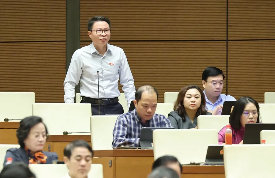 Đại tướng Phan Văn Giang: Mọi thiết bị bay phải được định danh để bảo vệ vùng trời Đại tướng Phan Văn Giang: Mọi thiết bị bay phải được định danh để bảo vệ vùng trời