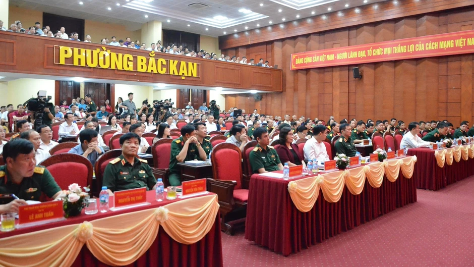 Đại tướng Phan Văn Giang, Phó Thủ tướng Chính phủ, Bộ trưởng Quốc phòng tiếp xúc cử tri Thái Nguyên