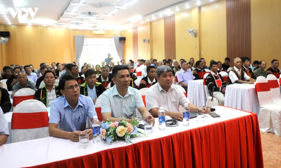 Đắk Lắk bồi dưỡng kiến thức cho người có uy tín trong vùng dân tộc thiểu số Đắk Lắk bồi dưỡng kiến thức cho người có uy tín trong vùng dân tộc thiểu số