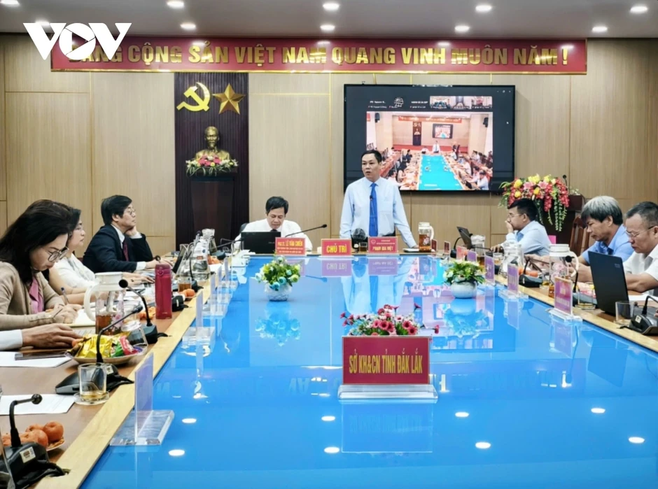 Đắk Lắk đổi mới phương thức lãnh đạo, quản lý trong bối cảnh chuyển đổi số Đắk Lắk đổi mới phương thức lãnh đạo, quản lý trong bối cảnh chuyển đổi số