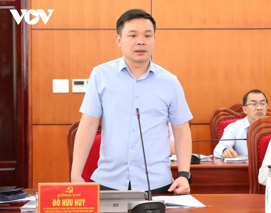 Đắk Lắk nóng chuyện tháo gỡ điểm nghẽn, thể chế cho tăng trưởng Đắk Lắk nóng chuyện tháo gỡ điểm nghẽn, thể chế cho tăng trưởng