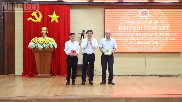 Đắk Lắk tổng kết công tác bầu cử đại biểu Quốc hội khóa XVI và đại biểu Hội đồng nhân dân các cấp, nhiệm kỳ 2026-2031 Đắk Lắk tổng kết công tác bầu cử đại biểu Quốc hội khóa XVI và đại biểu Hội đồng nhân dân các cấp, nhiệm kỳ 2026-2031