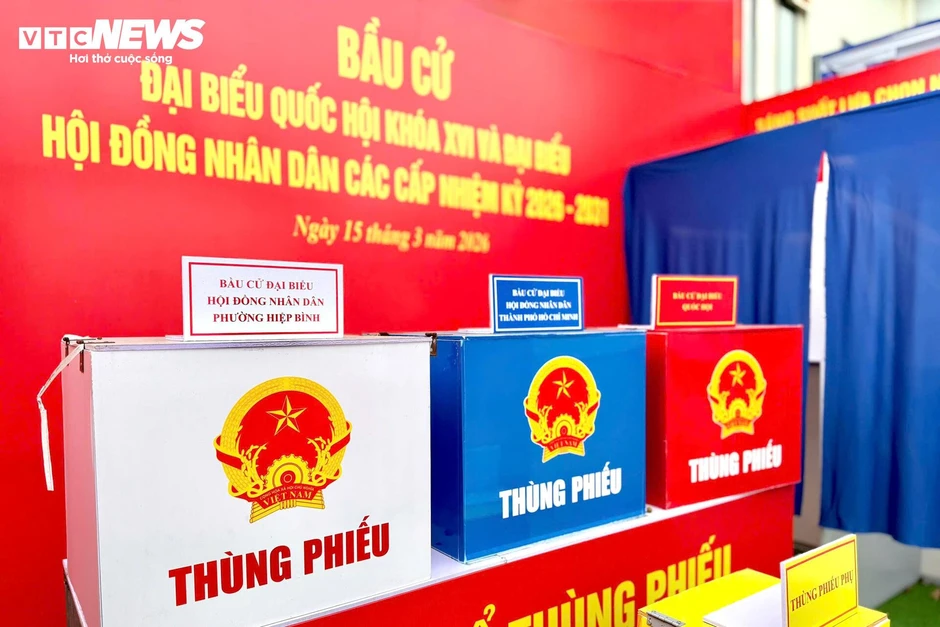 Dân chủ trong bầu cử: Nhìn từ quyền lựa chọn và quyền được lựa chọn