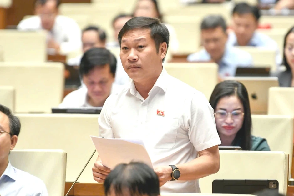 Dân nộp tiền tỷ mua nhà hình thành trong tương lai, khó biết "tiền đi đâu" Dân nộp tiền tỷ mua nhà hình thành trong tương lai, khó biết "tiền đi đâu"