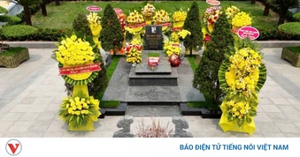 Dâng hương tưởng niệm 85 năm ngày Tổng Bí thư Hà Huy Tập hy sinh